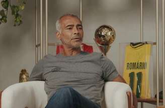Romário foi perguntado se há dez clubes capazes de lutar pelo título do Brasileirão –