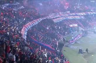 Hostilidades da torcida do Medellín ocasionaram cancelamento da partida contra o Flamengo –