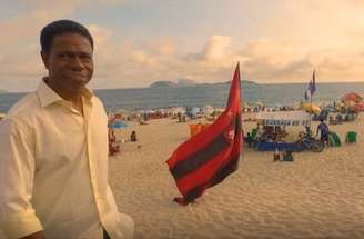 Convite oficial da cerimônia que marca a entrada de Paulinho da Costa na Calçada da Fama de Hollywood –