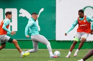 Andreas Pereira e Paulinho estão aptos para enfrentar o Cruzeiro –