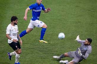 Yuri Alberto. Após nove jogos em branco, balança a rede.