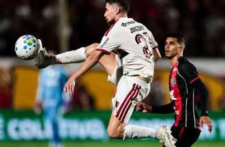Jorginho foi um dos mais lúcidos do Flamengo em campo –