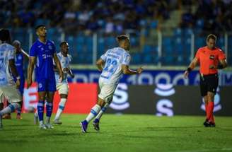 Braithwaite vem retomando a forma física após se recuperar de grave lesão –