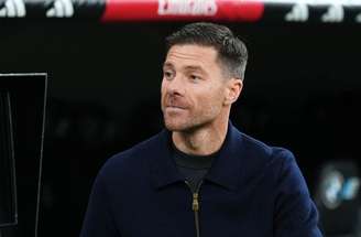 Xabi Alonso estava livre no mercado desde que deixou o comando do Real Madrid em janeiro –