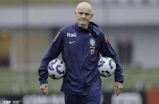 Taffarel falou dos goleiros da Seleção em evento do Guaraná Antártica –