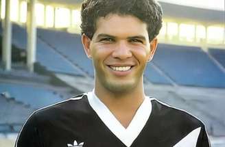 Homenagem ao ídolo durante o Campeonato Carioca –