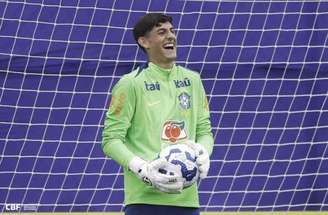Goleiro Léo Nannetti já é figurinha carimbada nos treinos da Seleção principal –