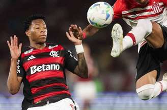 Plata foi pivô de polêmica no jogo contra o Estudiantes, em 2025 –
