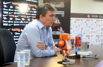 Conselho do Corinthians analisa nesta segunda a expulsão de Andrés Sanchez –