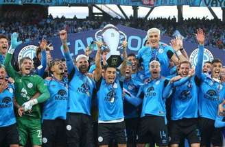Jogadores do Belgrano comemoram o título.