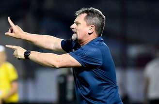 Péssima campanha na Série A sela o destino do técnico Fábio Matias na Chapecoense.