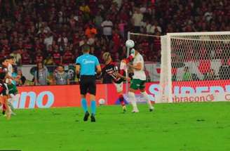 Carrascal foi expulso por entrada em Murillo