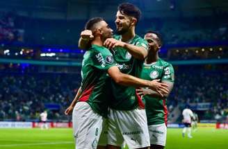 Jhon Arias e Flaco López comandaram a vitória do Verdão sobre o Junior Barranquilla –