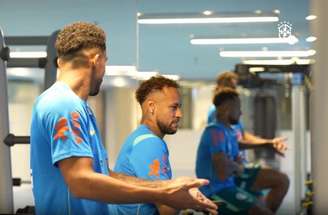 Neymar fez atividade na academia pela manhã –