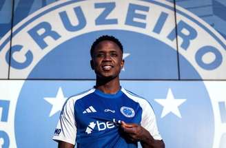 Sinisterra marcou dois gols em dez partidas nesta temporada –