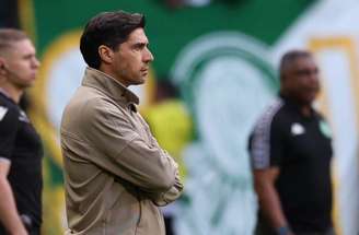 Abel Ferreira voltou a fazer críticas ao calendário do futebol brasileiro –
