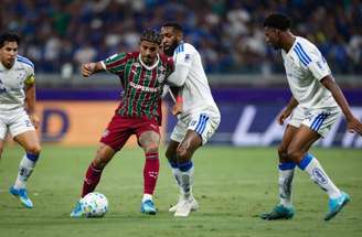 Matheus Pereira, de falta, deixou tudo igual em Cruzeiro x Fluminense –