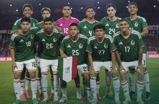 Raúl Jiménez é uma das esperanças de gols do México na Copa –