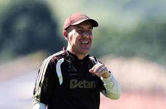 Flamengo deve priorizar a contratação de um meia na próxima janela de transferências –
