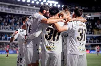 Santos chegou a sua segunda vitória seguida após triunfo diante do Vitória -