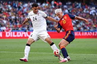 Espanha joga melhor, mas fica no 1 a 1 com o Iraque –