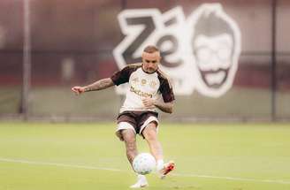 Cebolinha tem contrato no fim e não completou 13 jogos pelo Fla no Brasileirão –