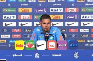 Bruno Guimarães rebateus as críticas feitas e defendeu elenco da Seleção –