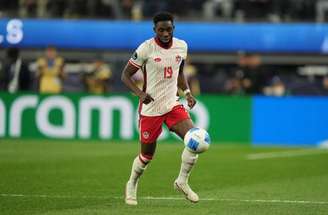 Alphonso Davies, craque do Canadá para a Copa do Mundo de 2026 (Photo by Michael Owens/Getty Images)