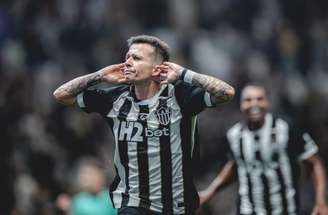 Bernard ganha titularidade no time do Galo –