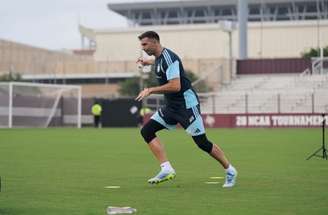 Tagliafico não deve atuar na estreia da Argentina –
