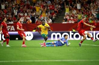 Austrália brilhou contra a Turquia e largou na frente do Grupo D –