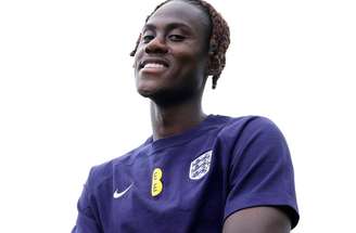 Thomas Tuchel convocou Trevor Chalobah para defender a Inglaterra na Copa do Mundo – Divulgação/England Football Team