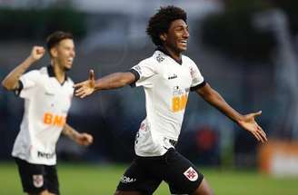 Talles passou pelo Corinthians –