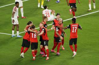 Áustria vence Jordânia com ajuda de gol contra e estreia bem na Copa — 