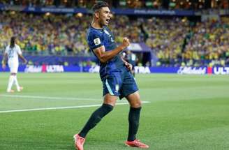 Casemiro elogia atuação do Brasil e vê Copa do Mundo muito equilibrada –