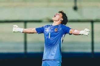 Palmeiras se aproxima da contratação de joia de 17 anos do futebol venezuelano –
