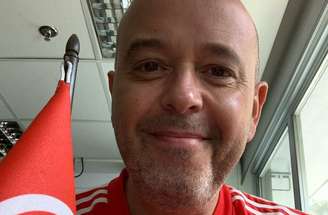 Alex Escobar ficou afastado da Globo após passar por cirurgia –