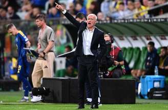 Morre mãe de Didier Deschamps, técnico da França –