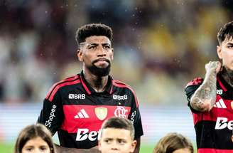 Emerson Royal defende o Flamengo desde 2025 –