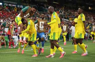 Maseko marca e a África do Sul fecha a fase de grupos em segundo lugar e classificada à 2ª fase.