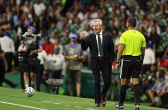 Treinador valorizou ajuste da equipe durante a partida –