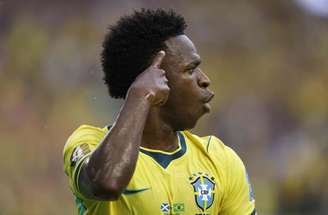 Vini Jr. sobe no ranking da Fifa e já aparece entre os quatro melhores atacantes da Copa –