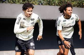 Arão fez reforço muscular durante a semana –