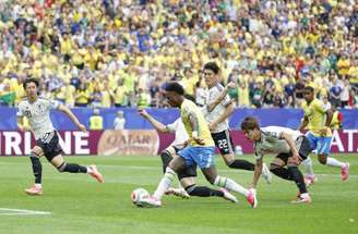 Vini Jr quase fez gol antológico contra o Japão –