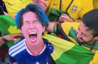 Brasil venceu o Japão nos acréscimos e avançou na Copa –