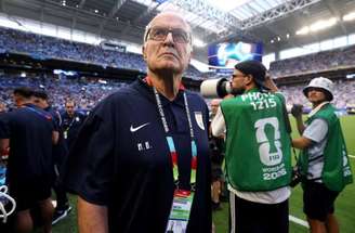 Bielsa deixou o comando da seleção após eliminação –