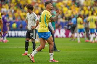 Bruno Guimarães em ação durante Brasil x Japão, em Houston –