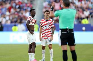 Folarin Balogun marcou um gol, foi expulso e acabou ativando uma promoção inusitada nos Estados Unidos –