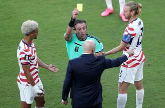 Raphael Claus durante a partida entre Estados Unidos e Bósnia pela Copa –