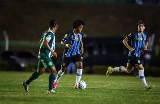 Grêmio sai atrás e não consegue buscar empate em amistoso contra a Chape –